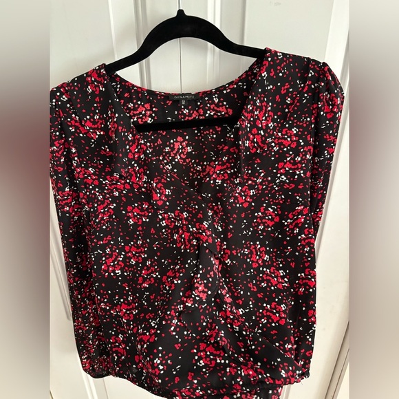 Dynamite Floral Blouse - Picture 3 of 6